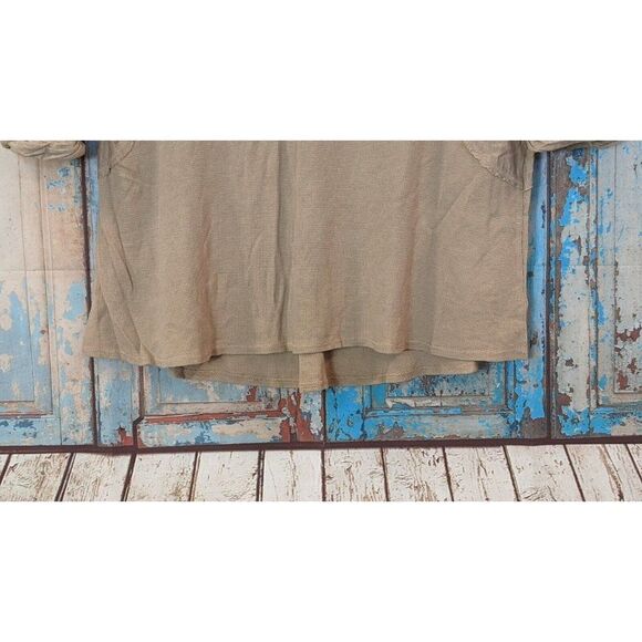 Lamade Womens Size Small Tan 3/4 Sleeve V Neck Pullover Basic T Shirt - Picture 3 of 7